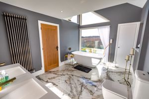 Photo 16- click for photo gallery